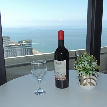 Orbi City Superhost Batumi Esterno foto